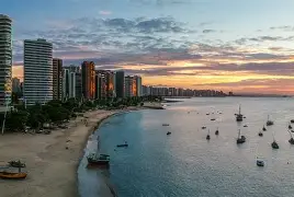 Quarto hotel em Santarém